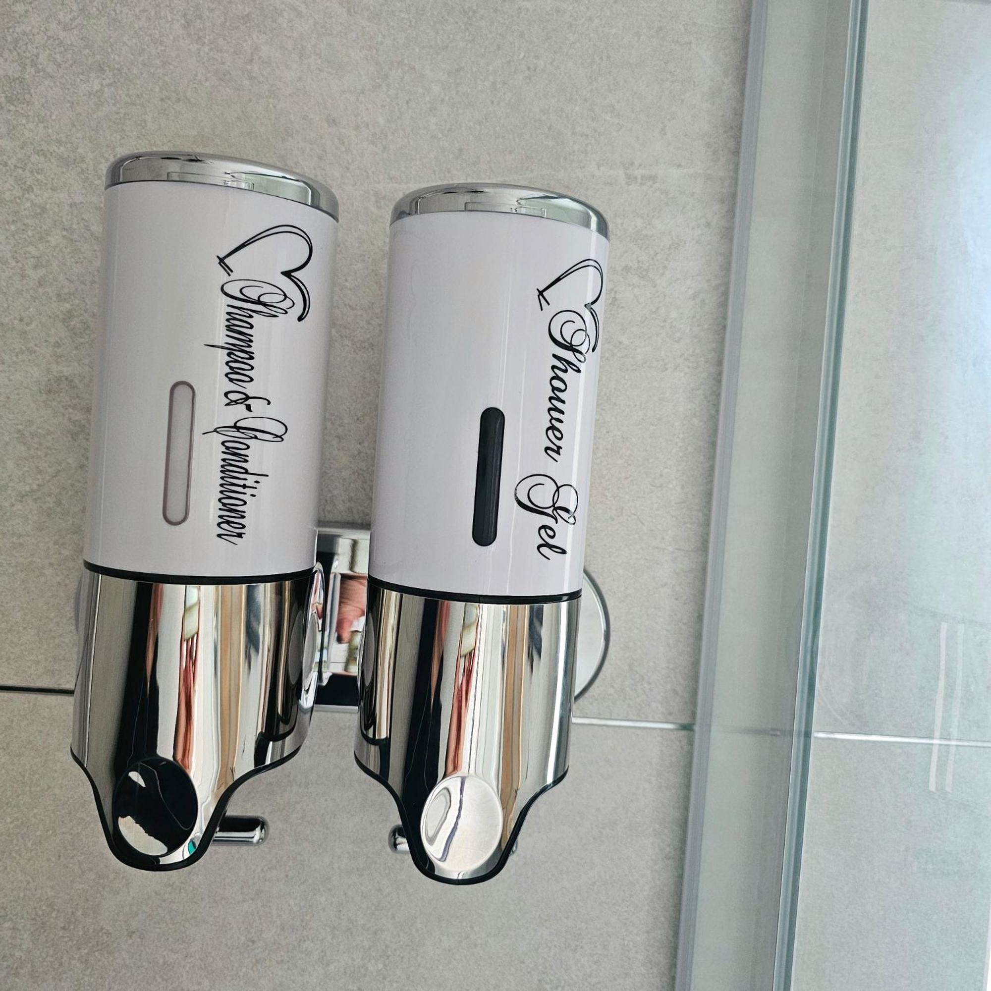 Trinity- New Modern With Free On Road Parking Cambridge (Cambridgeshire)
